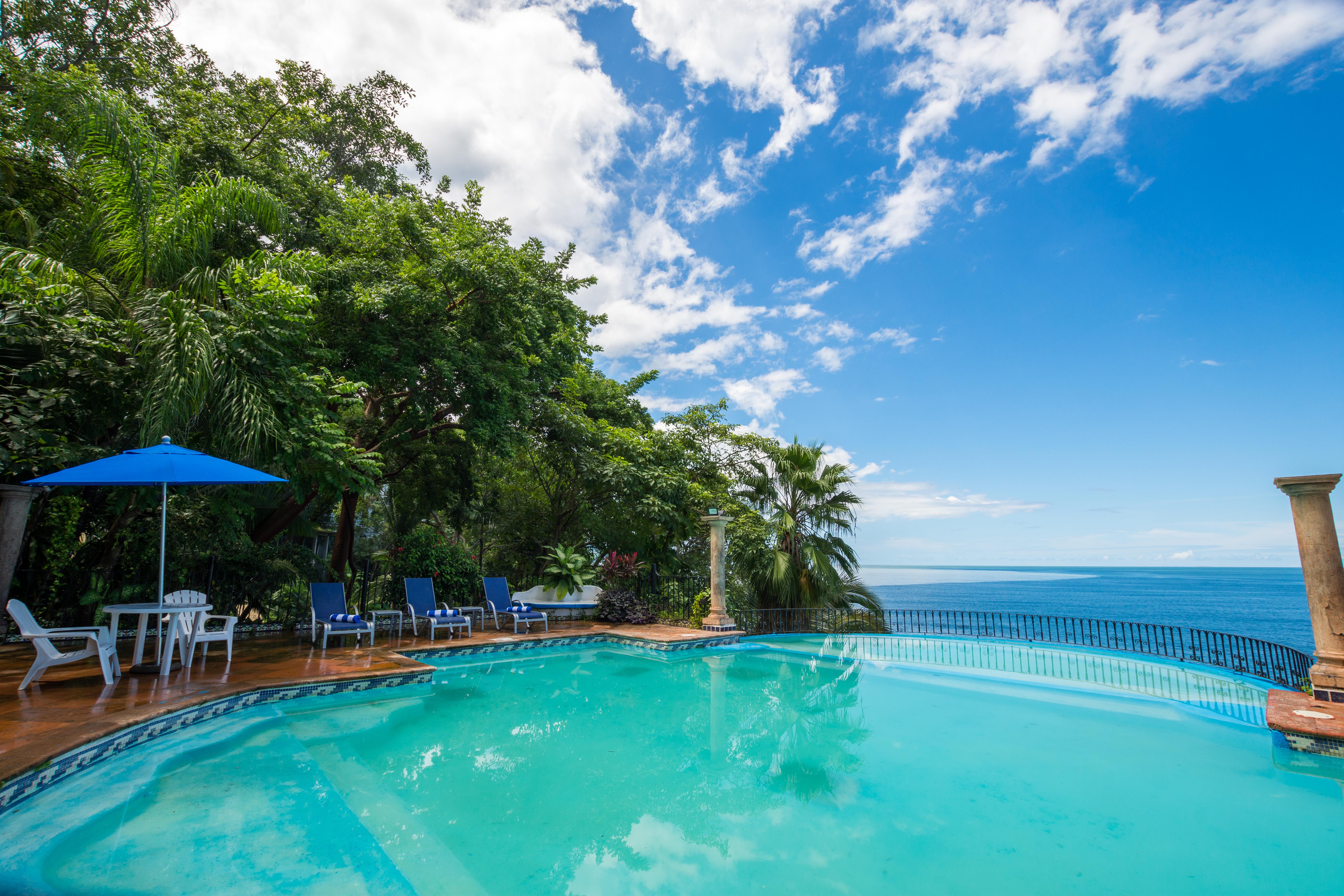 Mar Sereno Hotel & Suites Puerto Vallarta Exterior photo