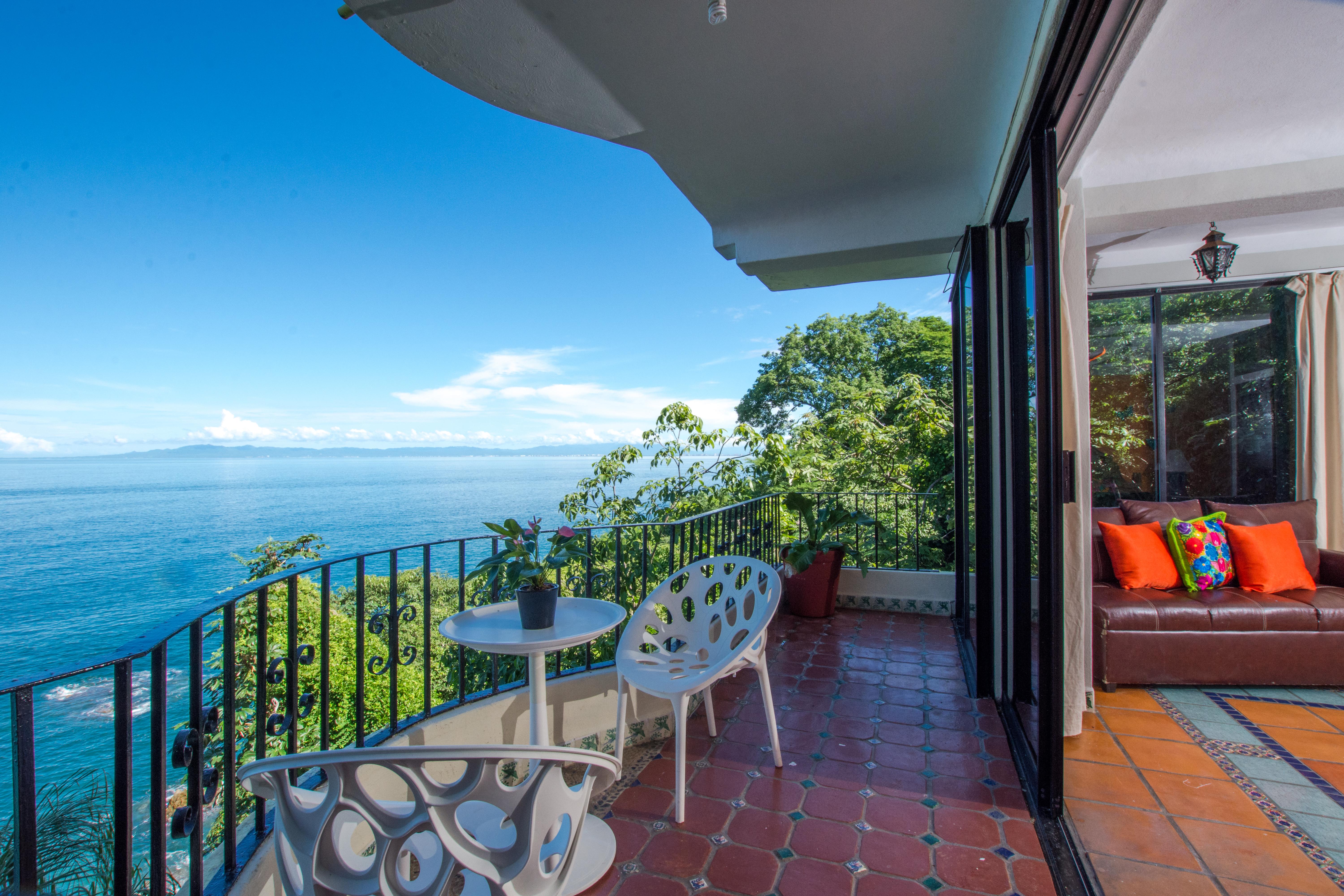 Mar Sereno Hotel & Suites Puerto Vallarta Exterior photo